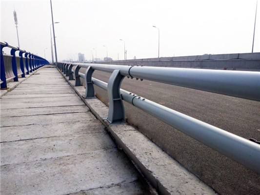 道路防撞護(hù)欄