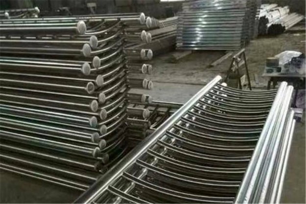 都勻不銹鋼復合管欄桿